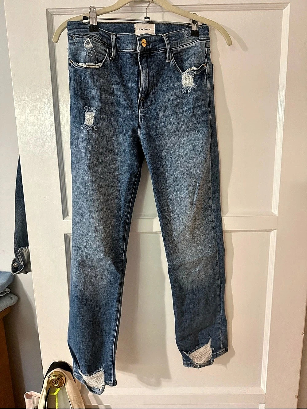 FRAME Le High Skinny Distressed Jeans in Blue Waist 29